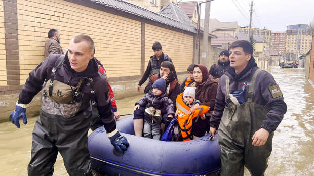 Народный фронт открыл сбор помощи жителям Дагестана после наводнения