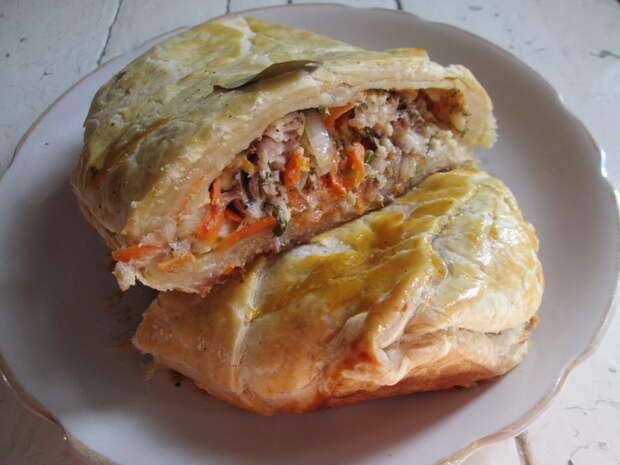 Пирог с рыбой и овощами