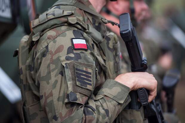 Песков о новой военной доктрине Польши: РФ делает всё для своей безопасности