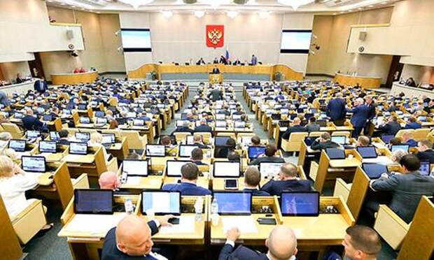 Госдума приняла закон об уголовной ответственности за отказ принимать на работу лиц предпенсионного возраста