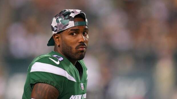 Jets WR Elijah Moore Takes Potential Shot At Zach Wilson On Instagram