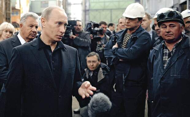 Владимир Путин посетил ОАО «Амурский судостроительный завод»
