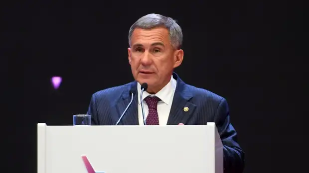 Минниханов обсудил с Фальковым меры безопасности в учебных заведениях