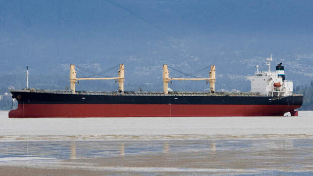 CBSN: иранские катера попытались остановить американский танкер