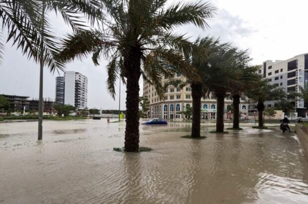 АТОР: около 5 тыс. россиян застряли в Дубае из-за наводнения