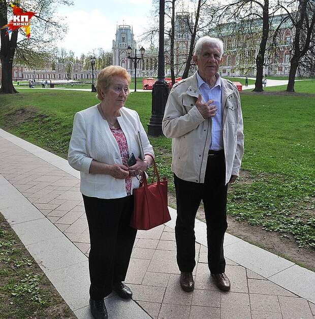 Впереди у них Большой театр и, конечно, Парад Победы