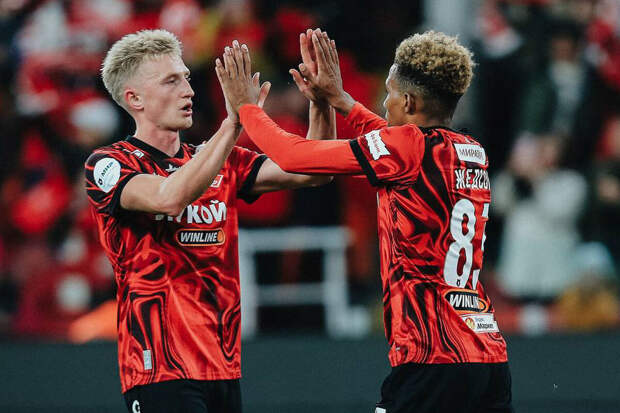 Матч 19-го тура РПЛ между "Сочи" и "Спартаком" отложили из-за угрозы БПЛА