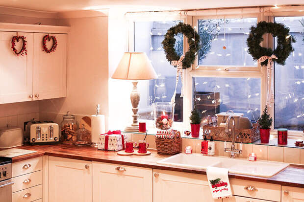 Кухня - это «сердце» каждого дома, поэтому ее обязательно надо «принарядить» к новогодним праздникам.-6
