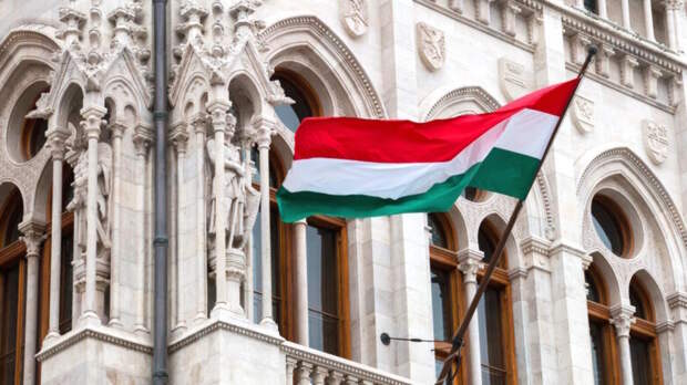 Орбан: намерение Украины продолжить военные действия приведет к ее гибели