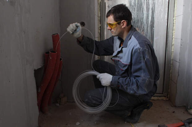 Жителям России рассказали, что в квартире должны менять бесплатно при поломке