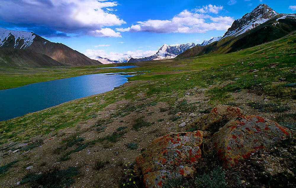 Камни памира. Памир. Памирские камни. Памир 2. Памирский водопад.