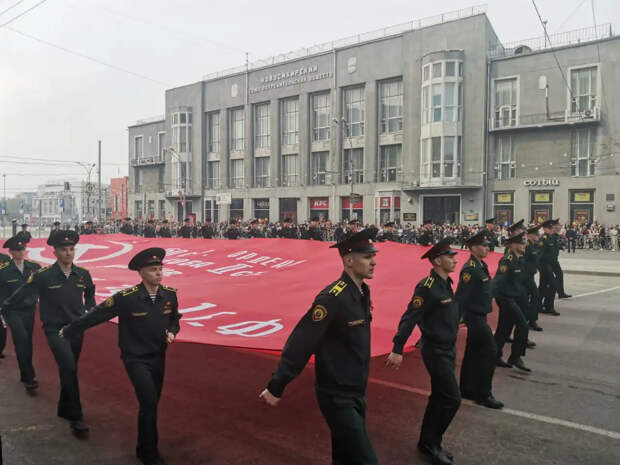 В Новосибирске 6 мая прошла репетиция парада Победы