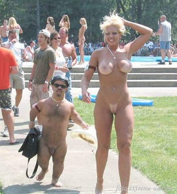 Crazy Nude People