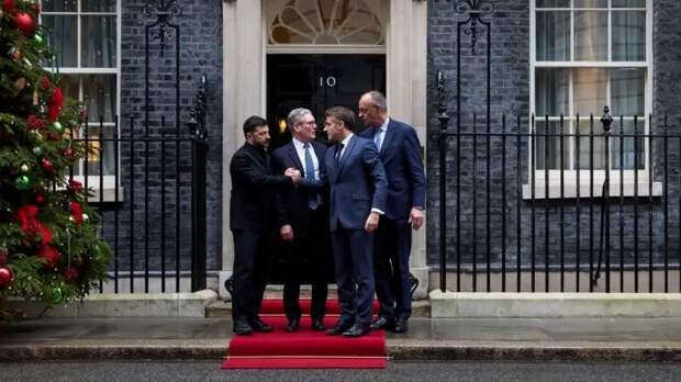 Демарш США: трехсторонний саммит по мирному плану в Париже отменен