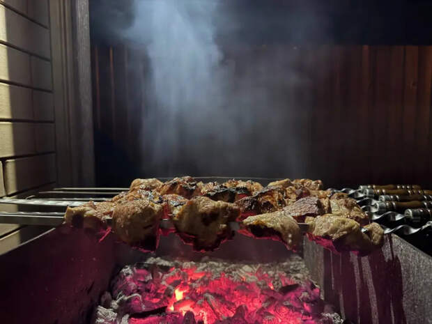 Сочный шашлык без сухости: добавьте столовую ложку этого — и мясо не пересохнет