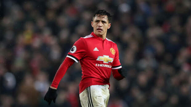 Чилийский игрок Санчес и его девушка Литвинова стали родителями