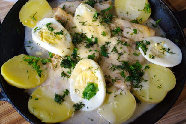 Можно положить еще кусочек сливочного масла, но и без него очень вкусно получается, несмотря на всю простоту приготовления. Обязательно попробуйте!