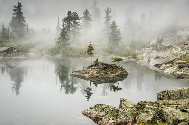 Фотографии туманных пейзажей Фотографии туманных пейзажей красиво, пейзажи, природа, туман, фотографии