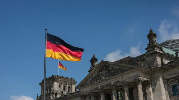 МИД ФРГ: в подписанных с Россией соглашениях нет обещаний нерасширения НАТО