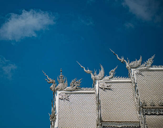 Белый храм Wat Rong Khun