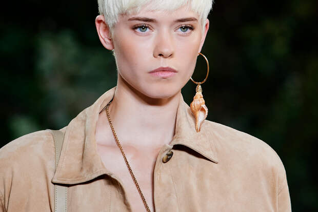 Alberts Ferretti весна-лето 2021