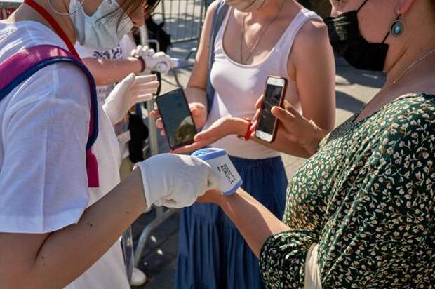 Собянин сообщил, что коронавирус «маскируется под ОРВИ»