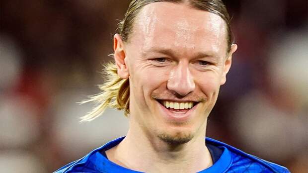 «Я могу быть доволен этим матчем», — Сафонов после победы над «Ливерпулем»