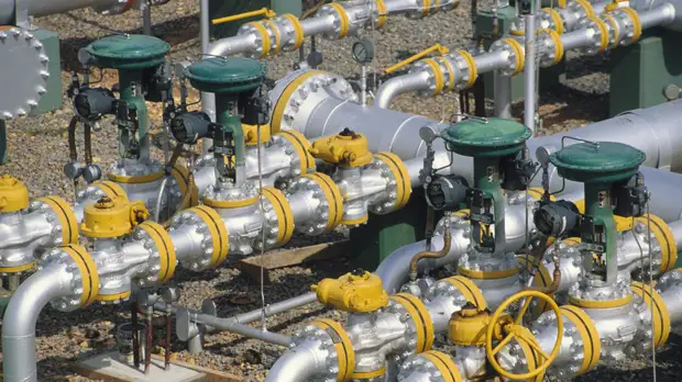 Цена газа в Европе поднялась выше $900 за тысячу кубометров