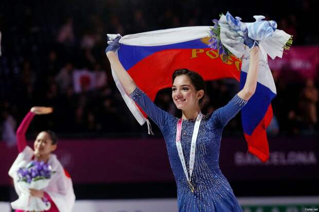 МОЛНИЯ: Российская фигуристка Медведева установила мировой рекорд на ЧМ в Финляндии (ВИДЕО)