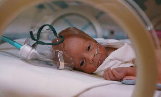 В Год детства на Ямале недоношенных малышей обеспечат мониторами дыхания