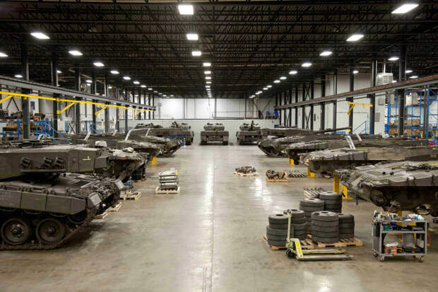 Танковый завод в Германии "Райнметалль" (Дюссельдорф). Является одним из крупнейших производителей военной техники и вооружения в Германии и Европе. 