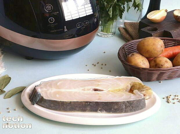 Размораживаем рыбу за сутки до готовки / Изображение: дзен-канал technotion