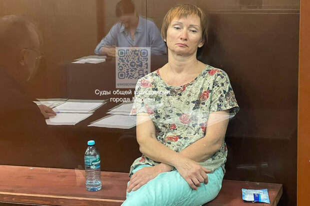 Мошенники с Украины украли 3 млн у медсестры, чтобы заставить ее испортить памятник Жукову