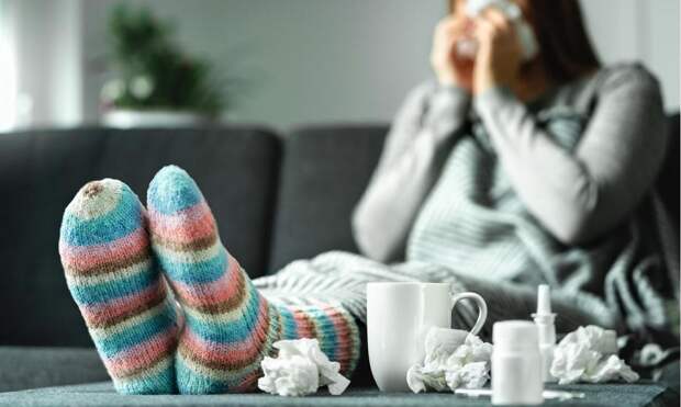 Здоровых на 2 недели закрыли с больными гриппом, но они не заразились: как это возможно