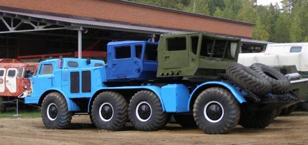 Современная жизнь ЗИЛ-135, военная техника, зил
