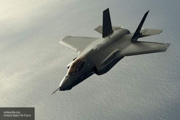 США вновь опозорились: у F-35 обнаружили проблемы, которые на руку ЗРК С-400 «Триумф»