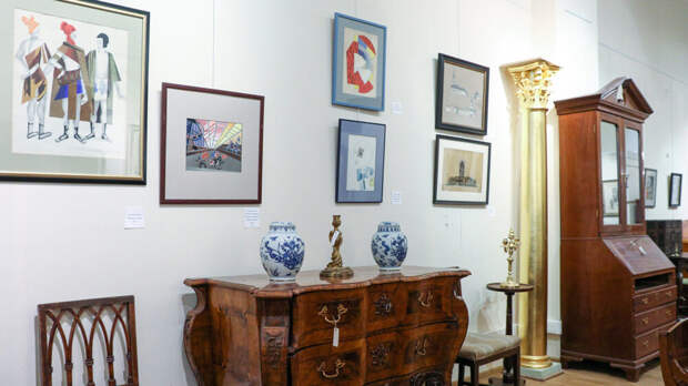 «Всё пропало!»: из галереи в центре Москвы похитили картины на ₽10 млн