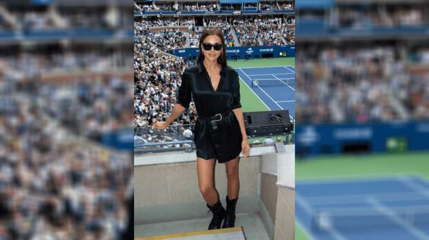 Ирина Шейк выглядела шикарно в черном платье во время просмотра US Open 2019 года