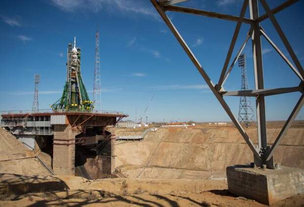 Красивые снимки со старта космического корабля «Союз МС-04» (20 фото) Красивые снимки со старта космического корабля «Союз МС-04» (20 фото)