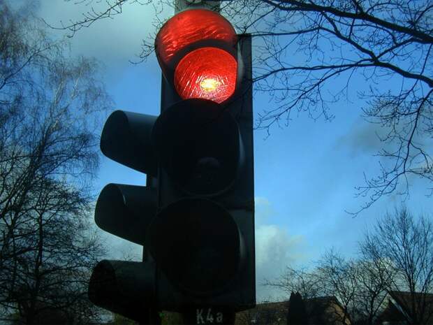 traffic-lights-242323_1280 alt