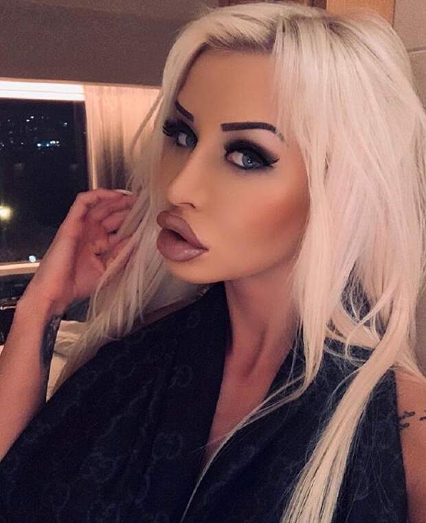 Паулина благодарна своим бывшим парням за то, что они помогли ей преобразиться в идеальную девушку (фото)