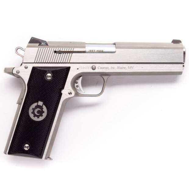 Пистолет Дэна Кунэна под револьверный патрон