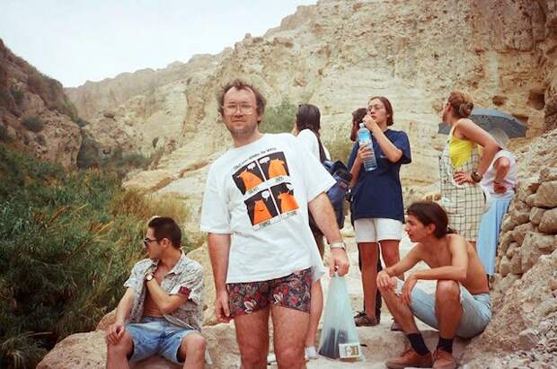 Звезды во флешмобе «Остров 90-х»