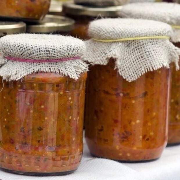 ОСТРАЯ КАБАЧКОВАЯ ИКРА НА ЗИМУ