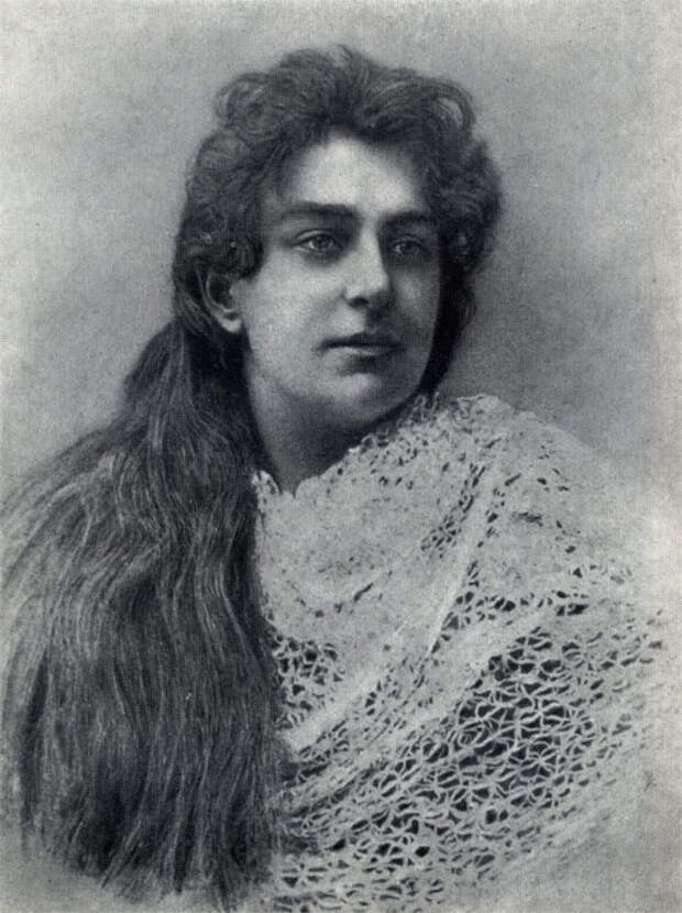 Лика Мизинова Лика Мизинова