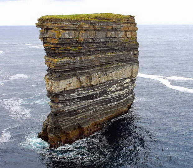 Самые необычные морские скалы в мире
