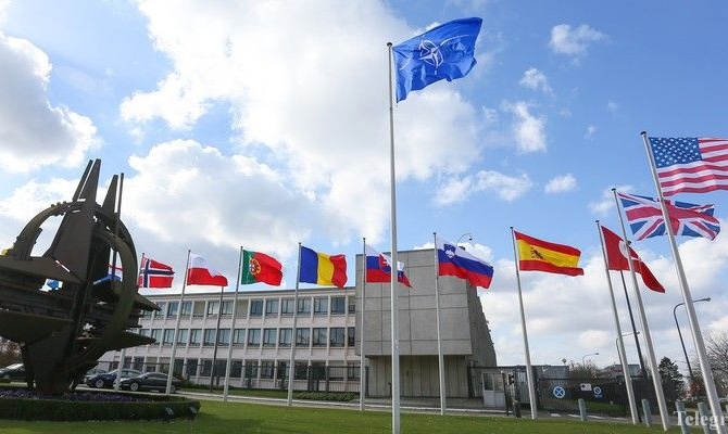 НАТО рассмотрит вопрос о новых базах в Восточной Европе НАТО рассмотрит вопрос о новых базах в Восточной Европе
