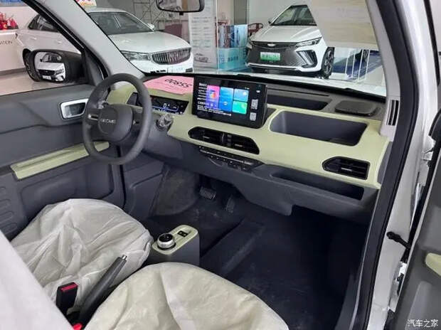 Предпродажа мини-электромобиля Geely Panda открыта и поступит в продажу 6 февраля