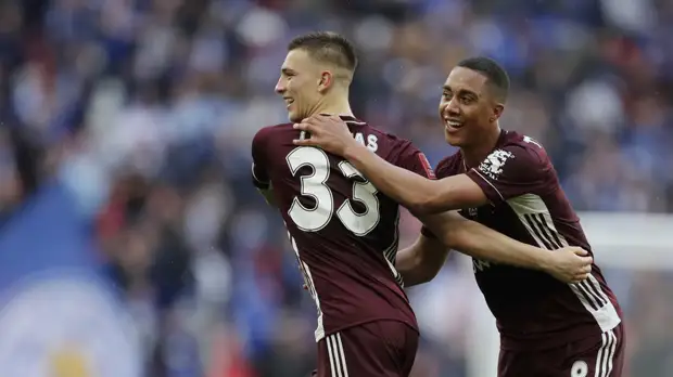 «Лестер» победил «Челси» и впервые завоевал Кубок Англии по футболу