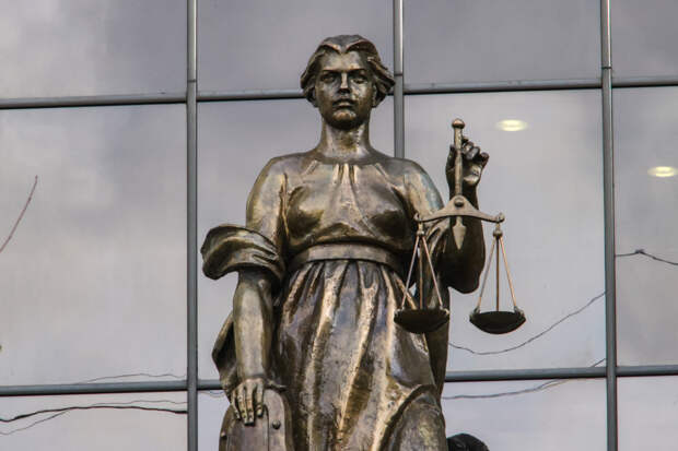 Замерзшие семьи участников СВО довели российского министра до уголовного дела